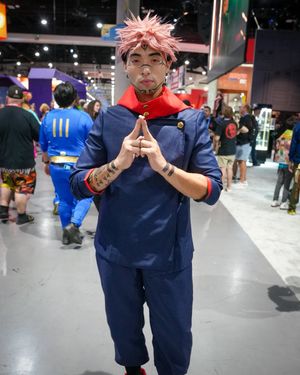 Image post by @VIZMedia on Twitter