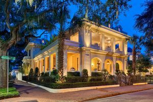 Image post by @christiesrealestate on Instagram