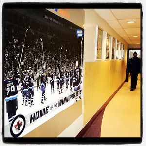 Image post by @nhljets on Instagram