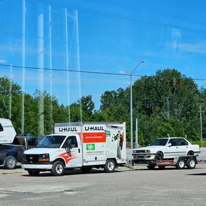 Image post by @uhaul on Instagram