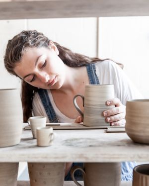 Image post by @farmhousepottery on Instagram