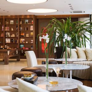 Image post by @hotelmadero on Instagram
