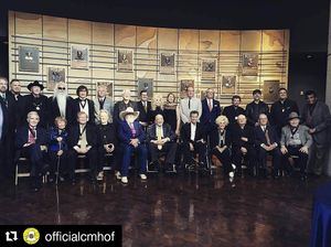 Image post by @cma on Instagram
