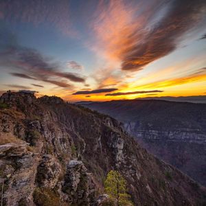 Image post by @jpotterphoto on Instagram