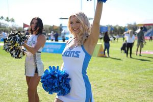 Image post by @detlionscheerleaders on Instagram