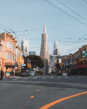 Image post by @onlyinsf on Instagram