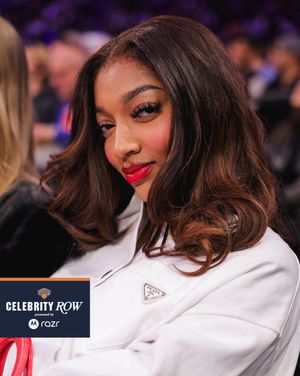 Image post by @nyknicks on Twitter