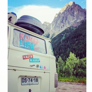 Image post by @kombilifeadventures on Instagram