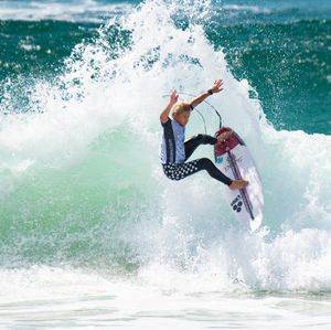 Image post by @wsl.qs on Instagram