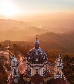 Image post by @cathaypacific on Instagram