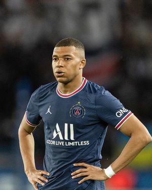 Image post by @psg on Instagram