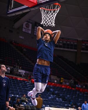 Image post by @uconnmbb on Instagram