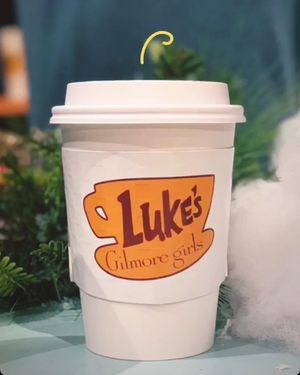 Image post by @gilmoregirlsonly on Instagram
