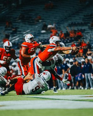 Image post by @uvafootball on Instagram