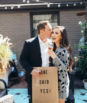 Image post by @theknot on Instagram