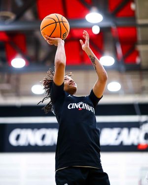 Image post by @gobearcatswbb on Instagram