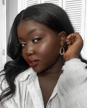 Image post by @simplynyajal on Instagram