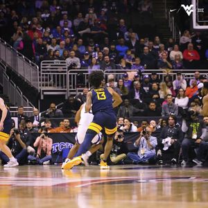 Video post by @wvuhoops on Twitter