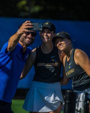 Image post by @unewhavenwten on Instagram