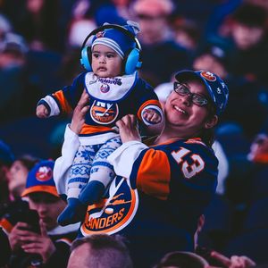 Image post by @nyislanders on Instagram
