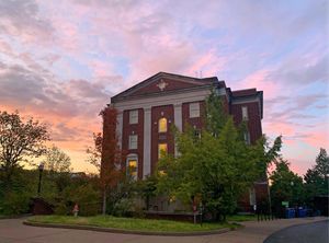 Image post by @vanderbiltu on Instagram