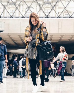 Image post by @byohlola on Instagram