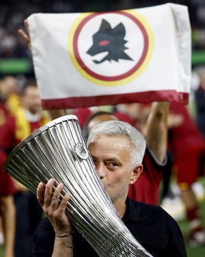 Image post by @officialasroma on Instagram