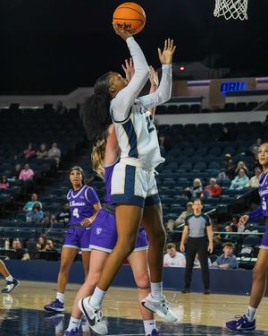 Image post by @raelynnhahncreative on Instagram