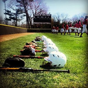 Image post by @ru_softball on Instagram