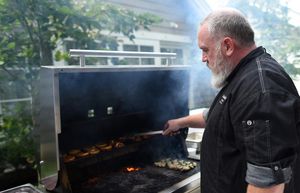 Image post by @kalamazoogrills on Instagram