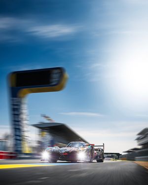 Image post by @bmwmmotorsport on Instagram