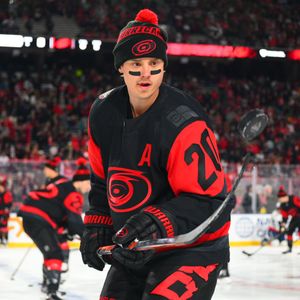 Image post by @Canes on Twitter