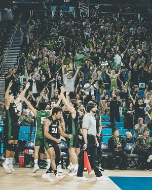 Image post by @hawaiimvb on Instagram