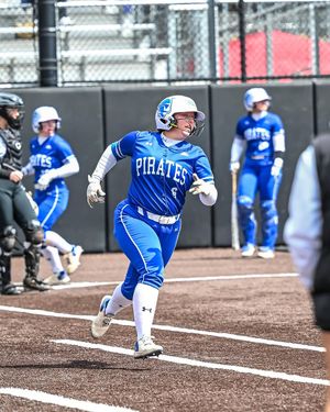 Image post by @shu_softball on Instagram