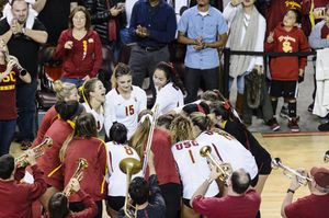 Image post by @uscwomensvolley on Instagram