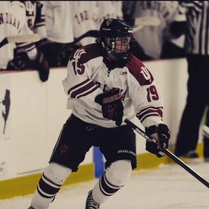 Image post by @hockeyatiu on Instagram