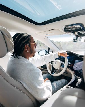 Image post by @MercedesBenzUSA on Twitter