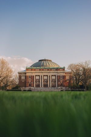 Image post by @UofIllinois on Twitter