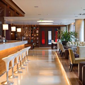 Image post by @hotelmadero on Instagram