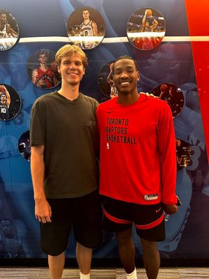 Image post by @KUHoops on Twitter