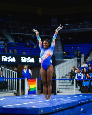 Image post by @uclagymnastics on Instagram