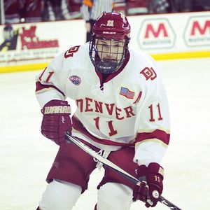 Image post by @du_hockey on Instagram