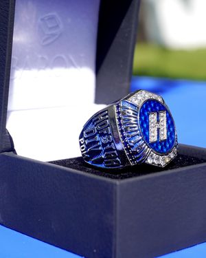 Image post by @hofstradanceteam on Instagram