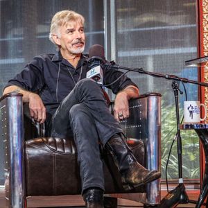 Image post by @richeisenshow on Instagram