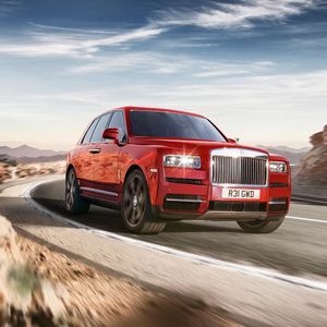 Image post by @rollsroycecars on Instagram