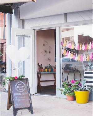 Image post by @thebloombartx on Instagram