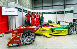 Image post by @lucasdigrassi on Instagram