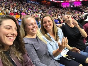 Image post by @hilaryknight on Instagram