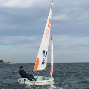 Image post by @yalesailing on Instagram