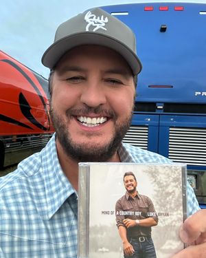 Image post by @lukebryan on Instagram